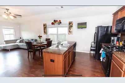 18938 Wellock Lane, Tomball, TX 77375 - Photo 2
