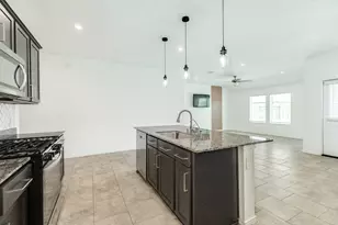 1127 Lipizzan Ln, Rosharon, TX 77583 - Photo 14