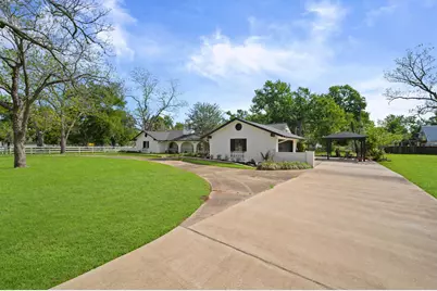 822 Surrey Lane, Simonton, TX 77485 - Photo 2