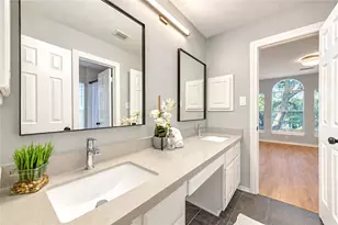 14215 Edinburgh Ct, Houston, TX 77077 - Photo 32