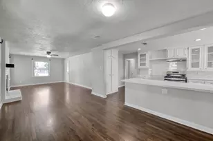 311 Harris Blvd, Conroe, TX 77301 - Photo 8