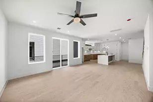 1424 W 23rd St, Houston, TX 77008 - Photo 24