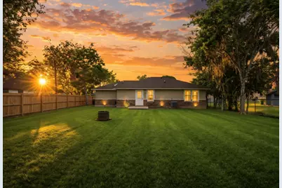 253 Briarcreek Street, Richwood, TX 77531 - Photo 16