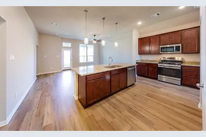 3317 Rolling View Court, Conroe, TX 77301 - Photo 10
