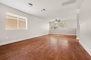 817 Dragonfly Dr, Conroe, TX 77301 - Photo 6