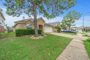 18235 Silver Timber Ct, Katy, TX 77449 - Photo 2