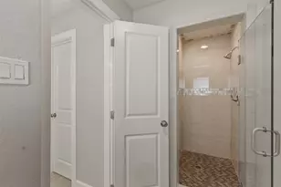 9323 Braes Bayou Dr, Houston, TX 77074 - Photo 30