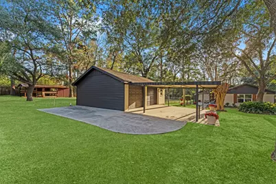 303 W Rollingwood Street, Pinehurst, TX 77362 - Photo 22