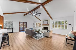 303 W Rollingwood St, Pinehurst, TX 77362 - Photo 10