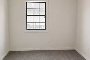 400 W Republic Ave, Baytown, TX 77520 - Photo 10