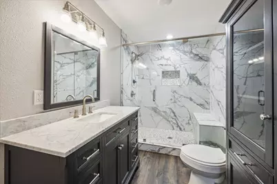 711 S Tesch Street, Bellville, TX 77418 - Photo 12