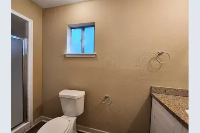 1013 14th Avenue N, Texas City, TX 77590 - Photo 14