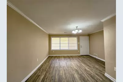 1013 14th Avenue N, Texas City, TX 77590 - Photo 1
