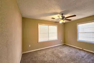 1013 14th Ave N, Texas City, TX 77590 - Photo 10