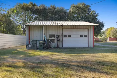 29202 Pueblo Street, Waller, TX 77484 - Photo 8