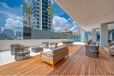 1600 Post Oak Boulevard #1402, Houston, TX 77056 - Photo 1