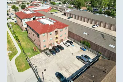 10102 Neuens Road #A103, Houston, TX 77080 - Photo 2