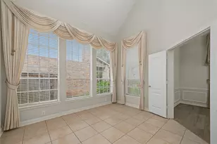 5807 Bayberry Way, Sugar Land, TX 77479 - Photo 8