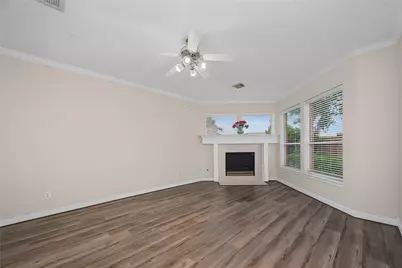 5807 Bayberry Way, Sugar Land, TX 77479 - Photo 22