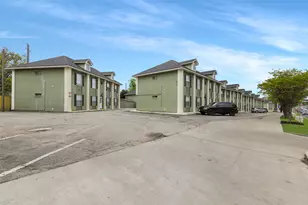 1508 Broadmoor Dr, Bryan, TX 77802 - Photo 6