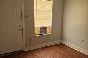 207 Moody St, Houston, TX 77009 - Photo 8