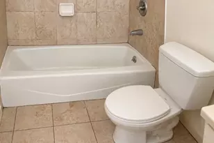 1510 24th St, Galveston, TX 77550 - Photo 18