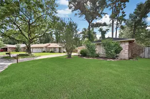 2774 Tinechester Dr, Houston, TX 77339 - Photo 2