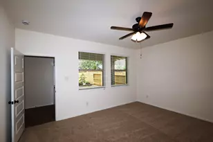 21919 Pecan Buff Dr, Waller, TX 77484 - Photo 8