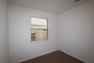 21919 Pecan Buff Dr, Waller, TX 77484 - Photo 2