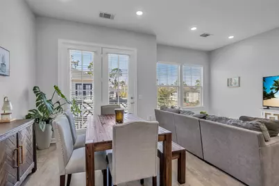 5118 Pine Reach Drive, Houston, TX 77018 - Photo 14