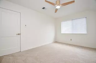 206 E Sutton Square, Stafford, TX 77477 - Photo 32