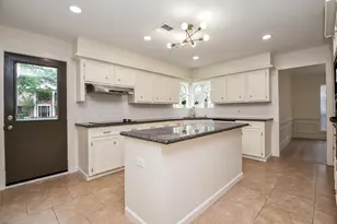 206 E Sutton Square, Stafford, TX 77477 - Photo 16
