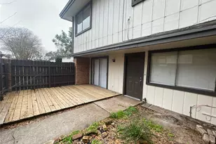 12023 Greenwood-Forest Dr, Houston, TX 77066 - Photo 2