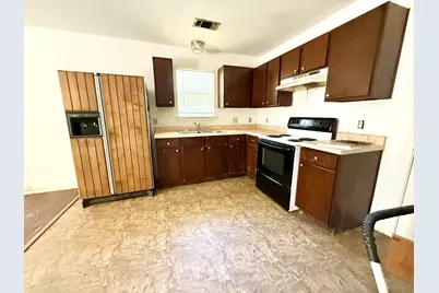1040 Monroe Street, Crockett, TX 75835 - Photo 6