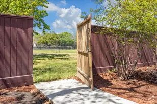 3302 Chris Dr, Houston, TX 77063 - Photo 28