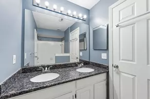 818 Heather Park Ct, Sugar Land, TX 77479 - Photo 20