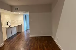 967 Memorial Village Dr, Houston, TX 77024 - Photo 1