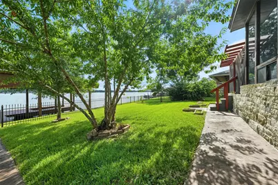 1046 Lake View Drive, Montgomery, TX 77356 - Photo 2