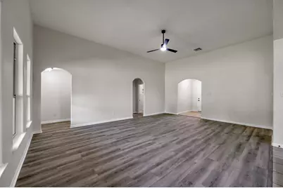 18894 Maverick Ranch Road W, Magnolia, TX 77355 - Photo 10