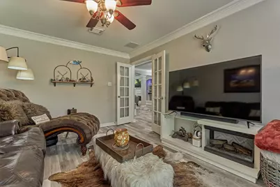 33203 E Border Oak Court, Magnolia, TX 77354 - Photo 10
