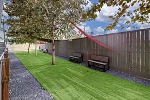 1203 Hickory St, Houston, TX 77007 - Photo 22