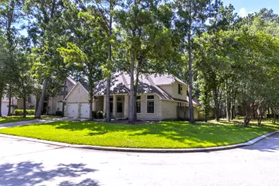 178 Brooksedge Court, The Woodlands, TX 77382 - Photo 2