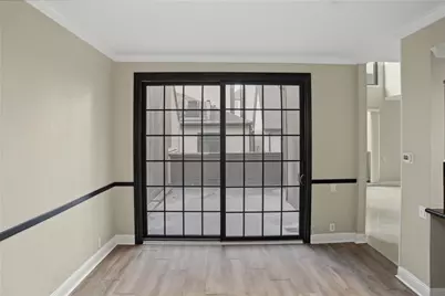 102 Litchfield Lane, Houston, TX 77024 - Photo 8