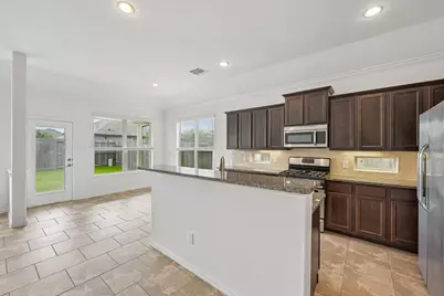 24111 Sinton Creek Drive, Porter, TX 77365 - Photo 14
