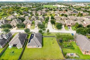 5215 Green Heath Ln, Rosharon, TX 77583 - Photo 38