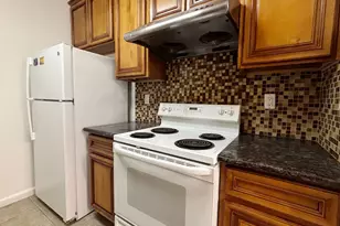 7950 N Stadium Dr, Houston, TX 77030 - Photo 6
