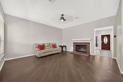10207 Tablerock Drive, Houston, TX 77064 - Photo 12