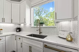 4528 Curtin Park Ct, Houston, TX 77018 - Photo 14