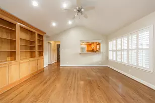 3023 Conway St, Houston, TX 77025 - Photo 8