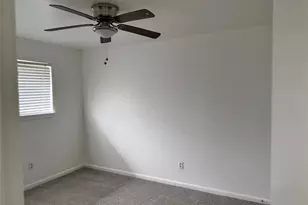 10415 Sageburrow Dr, Houston, TX 77089 - Photo 6